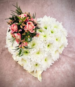 Based heart funeral tribute (small)